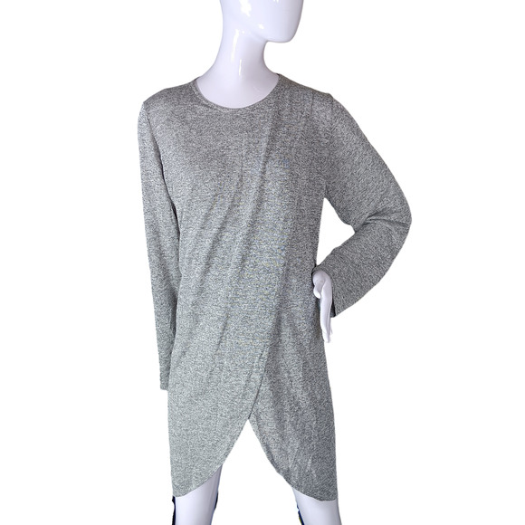 Hands To Hearts Lotus Tunic Top Size L/XL Light Gray Long Sleeve NWT - Picture 1 of 11